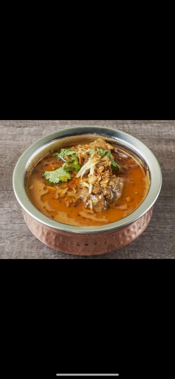 WHITE CHICKEN KARAHI